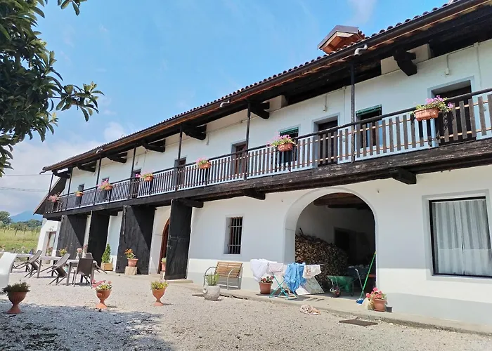 Villa Bivai * Bivai